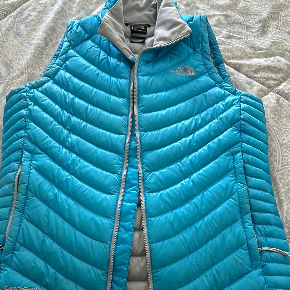 The North Face Women's Blue Puffer Vest